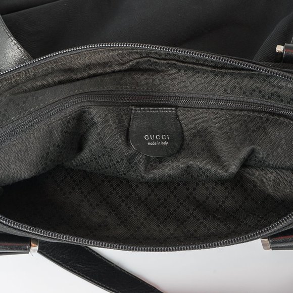 Vintage large Gucci purse - nylon and leather - Picture 2 of 8